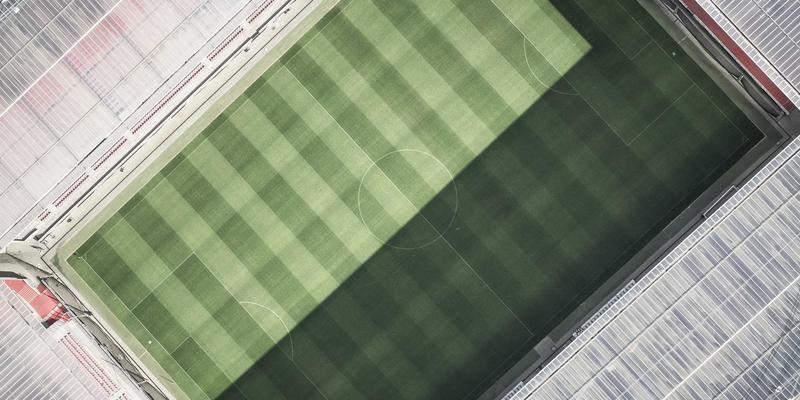 时间敏感网络(TSN)如何重塑工业物联网边缘计算：解析亚毫秒级确定性传输的三大支柱